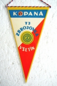 Zobrazit detail zboží: TJ ZBROJOVKA Vsetín Kopaná (RETRO Sportovní)