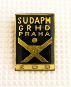 Zobrazit detail zboží: Politické : SUDAPM GŘHD PRAHA ŽDB (Odznaky Retro)