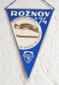Zobrazit detail zboží: Mezinárodní závod Ve skoku na lyžích Rožnov 74,TJ Rožnov p.R. / 25 let TESLA Rožnov 1949 - 1974 (RETRO Sportovní)