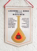 LACHEMA 70 let chemických výrobků světové kvality 1904 - 1974 / Lachema n.p. Brno, závod Bohumín