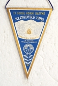 Zobrazit detail zboží: TJ SOKOL Dolní Datyně  Beskydy Travný  KLONDYKE 1986, 20. ročník Zimního táboření (RETRO Sportovní)