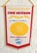 Obvodní Výbor SSM Poruba pořádá pod záštitou MěV SSM v Ostravě Zimní pochod za zdravím Poruba-Kyjovice 1979 / Zimní kritériem