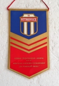 Zobrazit detail zboží: TJ Vítkovice ,  Vzorná TJ, nositelka státního vyznamenání Za vynikající práci (RETRO Sportovní)