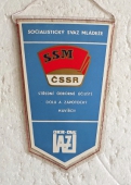 Zobrazit detail zboží: Socialistický Svaz Mládeže SSM ČSSR Střední Odborné Učiliště Havířov OKR Důl AZ / 25 let.OKR-Důl A. Zápotocký k.p. Orlová SOU Havířov 1959-1984 (RETRO Politické)