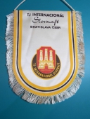 Zobrazit detail zboží: TJ Internacionál SLOVNAFT Bratislava ČSSR  / Slovnaft (RETRO Sportovní)
