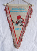 Zobrazit detail zboží: Eishockey - Weltmeisterschaft 1983 - Mistrovství světa v ledním hokeji 1983  v německých městech Düsseldorf, Dortmund a Mnichov. (RETRO Sportovní)
