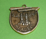 Zobrazit detail zboží: Přívěšek - Mladeč jeskyně (Turistické přívěšky + klíčenky)