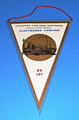 Zobrazit detail zboží: 25 let Ostravsko-karvinské elektrárny n.p. Ostrava - Elektrárna Karviná (Hornické vlaječky b)